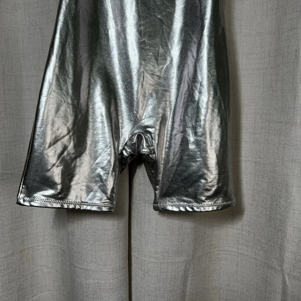 NEW! Skims Women Nickel Silver Metallic‎ Swim Cycle Body Suit Size Small